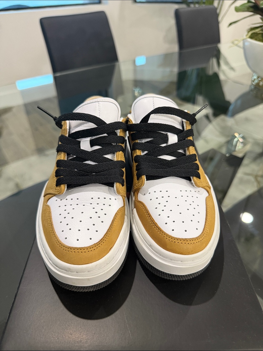 Women’s Air Jordan 1 elevate low